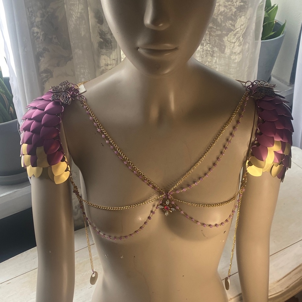 Fairy fantasy scalemail chainmail shoulder armor pauldrons pink jade gold - Picture 10 of 12